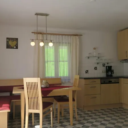 Brigitte באד גסטיין